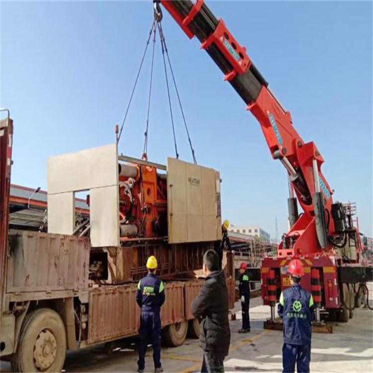 高坪附近随车吊出租，便捷服务与实用联系方式