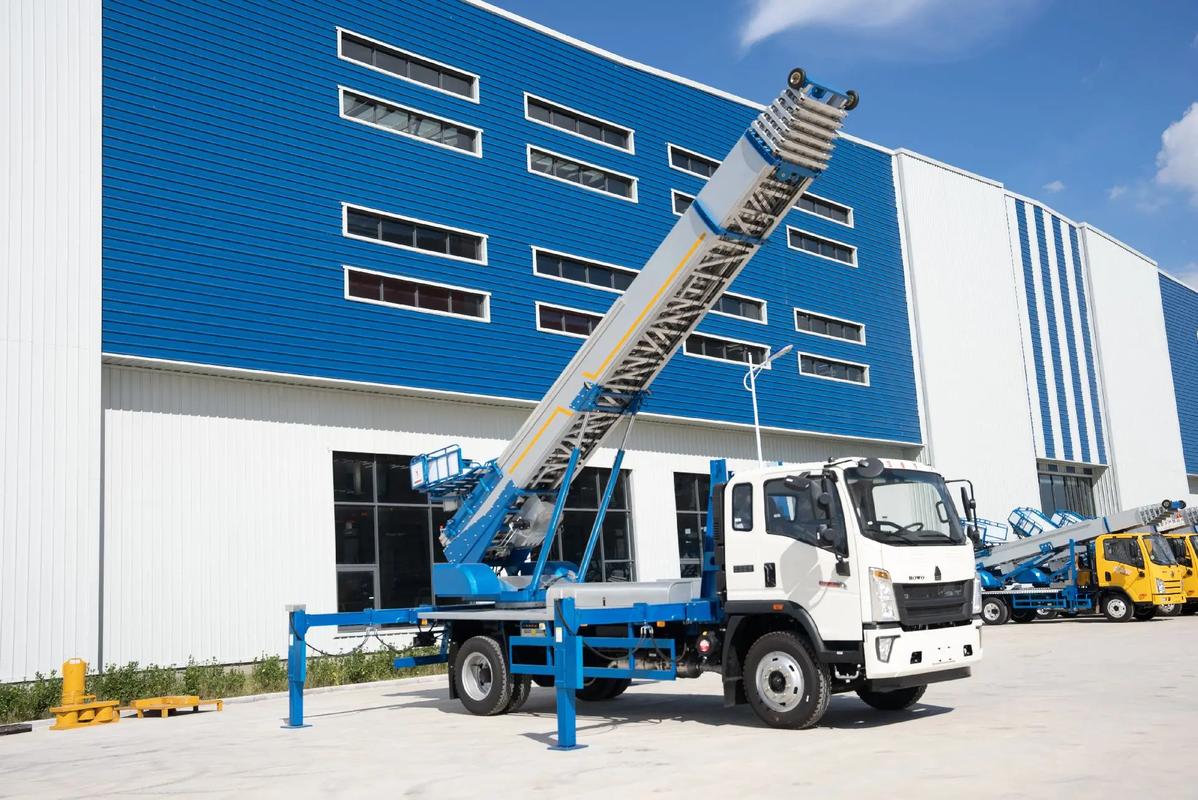 高坪小型云梯车上料车租赁多少钱