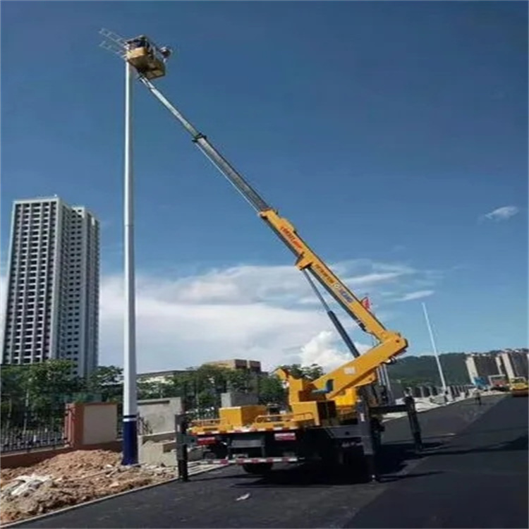 高坪维修路灯的曲臂升降车出租