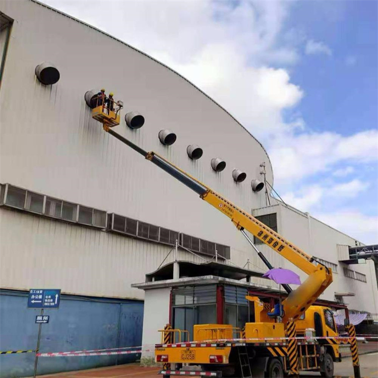 高坪高空作业车出租服务：专业广告牌安装解决方案