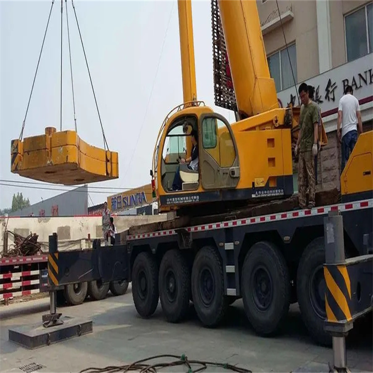 高坪当地吊车出租|机器吊装|75吨|工厂搬迁服务