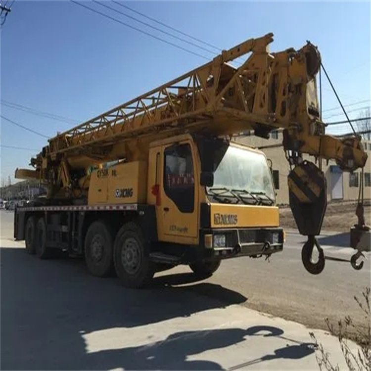 高坪哪里有专业吊车出租